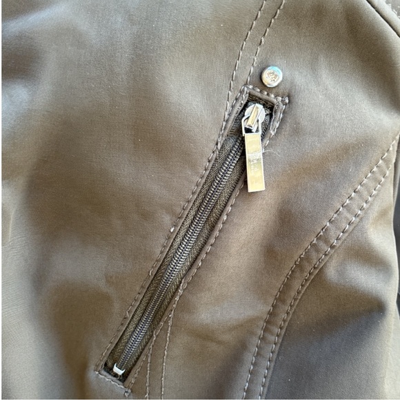 Laundry by Shelli Segal Trench Coat Style Jacket Size Medium in Olive Green - Picture 14 of 16